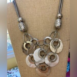 Multi Link Shell Bib Statement Necklace Vintage‎